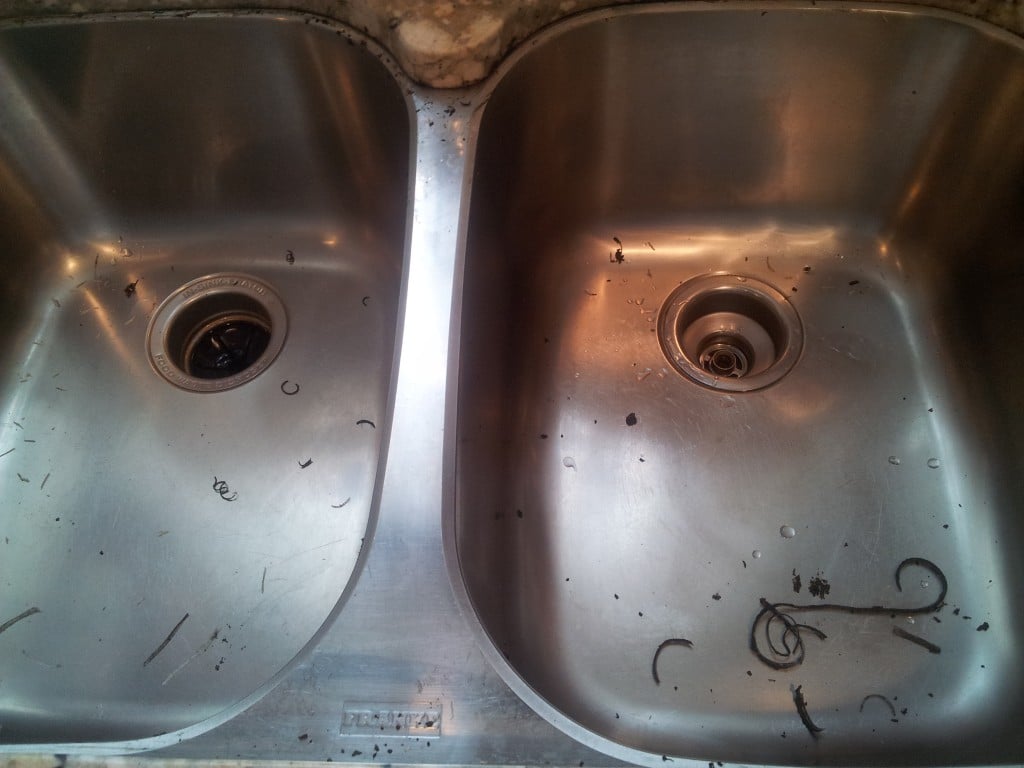 How To Recaulk A Kitchen Sink In 5 Steps