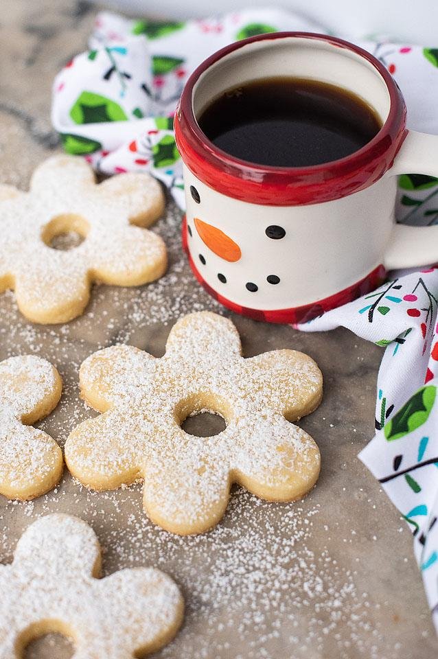 Image of Italian Canestrelli cookies from XOXO Bella.