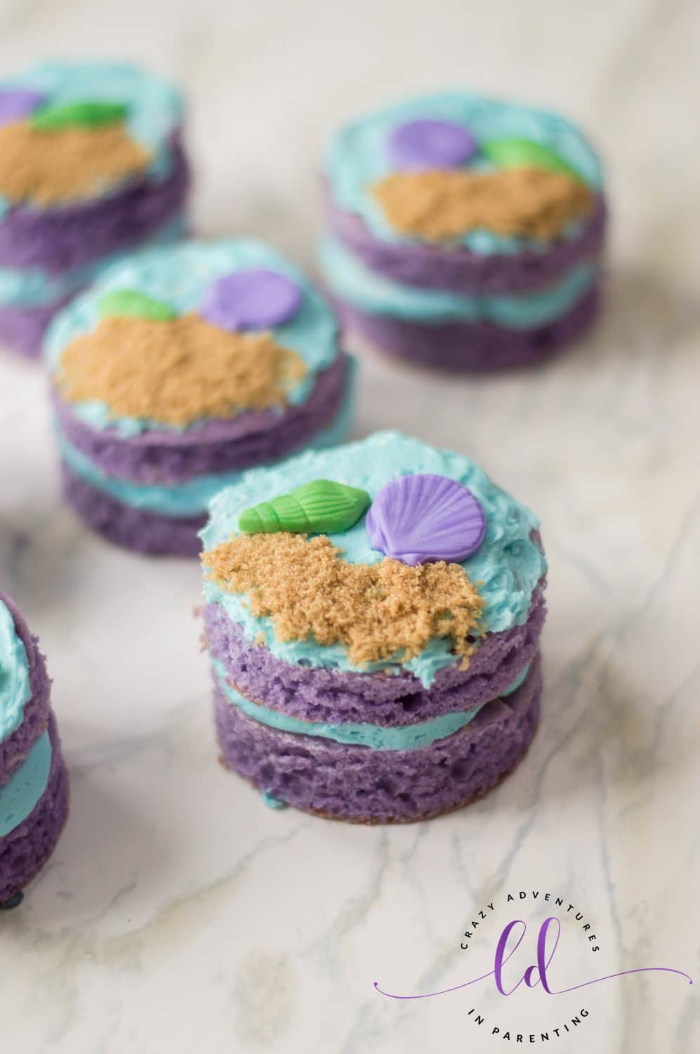 Mermaid mini cakes from Crazy Adventures In Parenting.