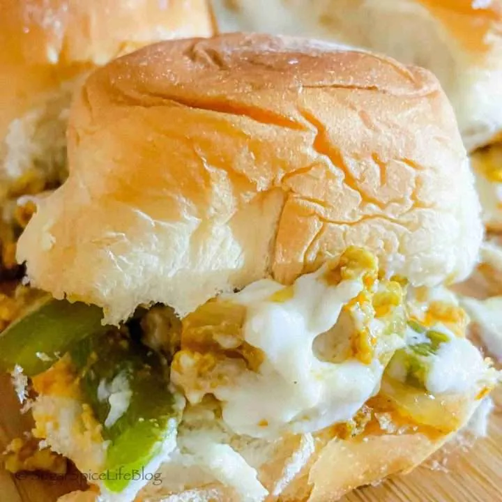 Cheesy pull apart keema pav.