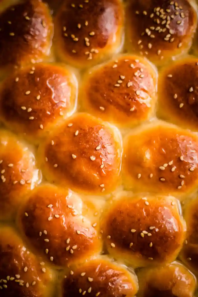 Honey buns with sesame seeds.