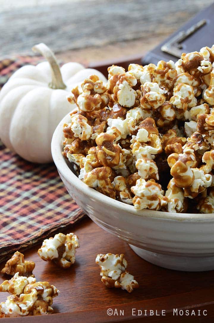 Butterbeer popcorn in a bowl.