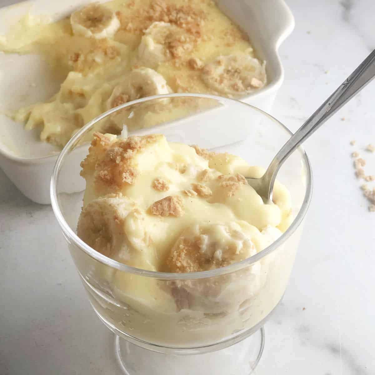 Serving of old fashioned banana pudding from scratch.