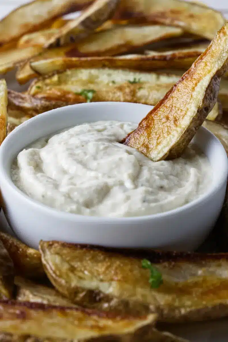 Potato fries with fresh horseradish aioli.